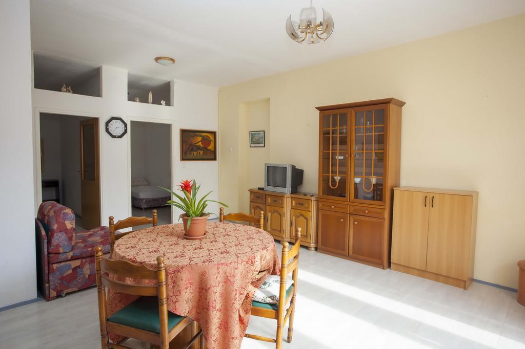 Apartments Dino Makarska Kültér fotó
