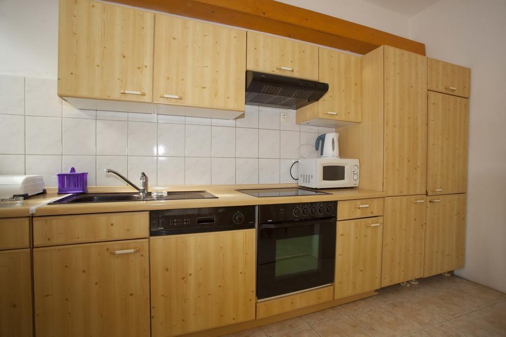 Apartments Dino Makarska Kültér fotó